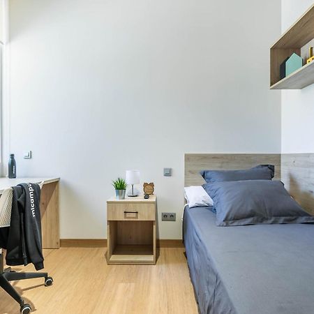 Micampus Aranjuez Student Residence エクステリア 写真