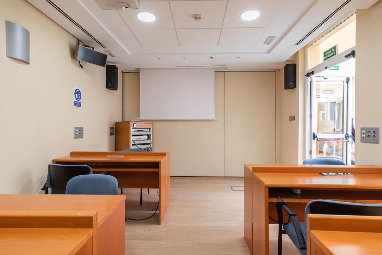 Micampus Aranjuez Student Residence エクステリア 写真