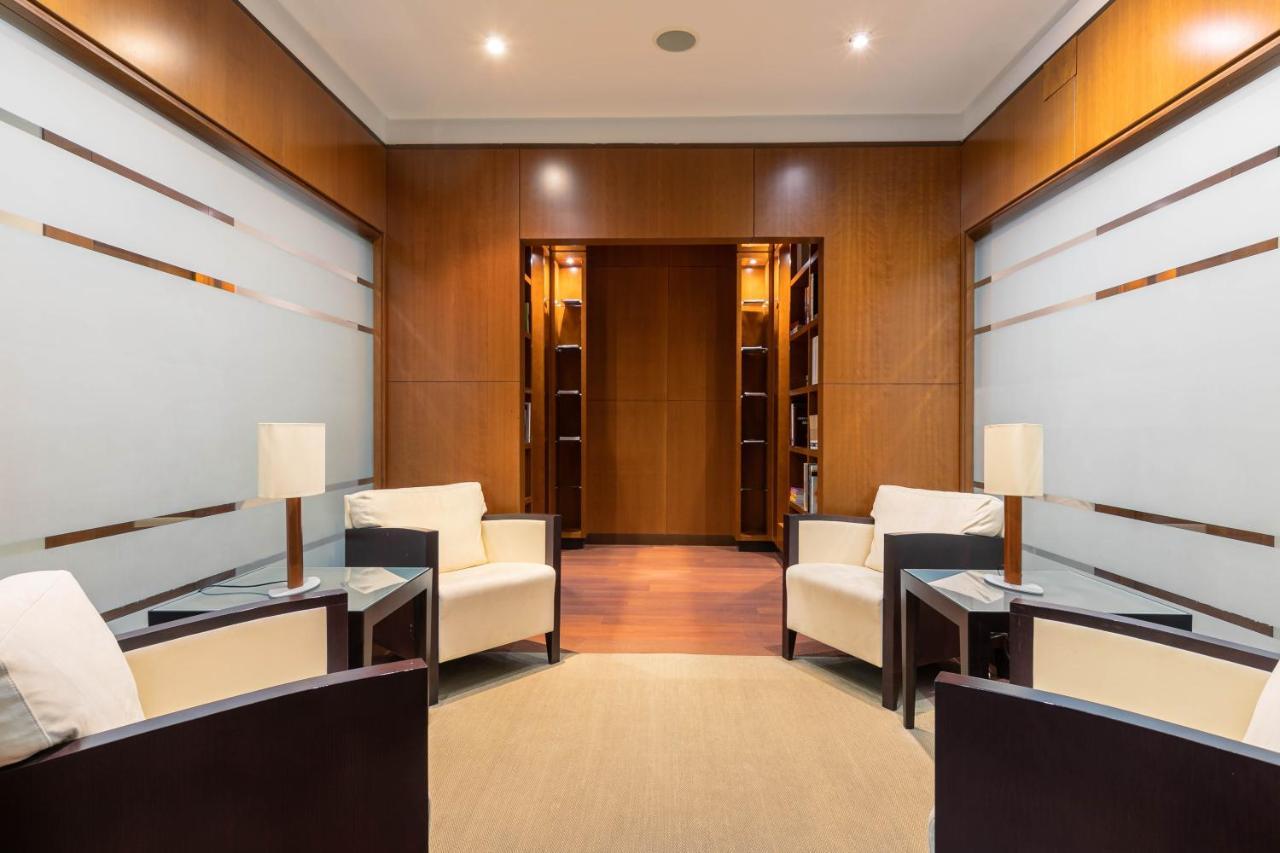 Micampus Aranjuez Student Residence エクステリア 写真